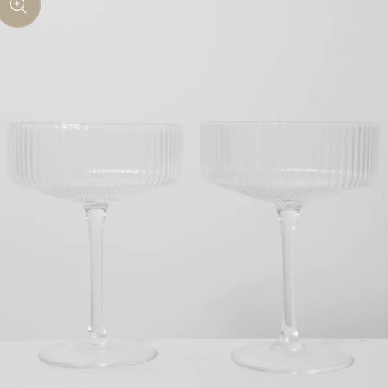 Sadie Ribbed Coupe Glasses-Clear