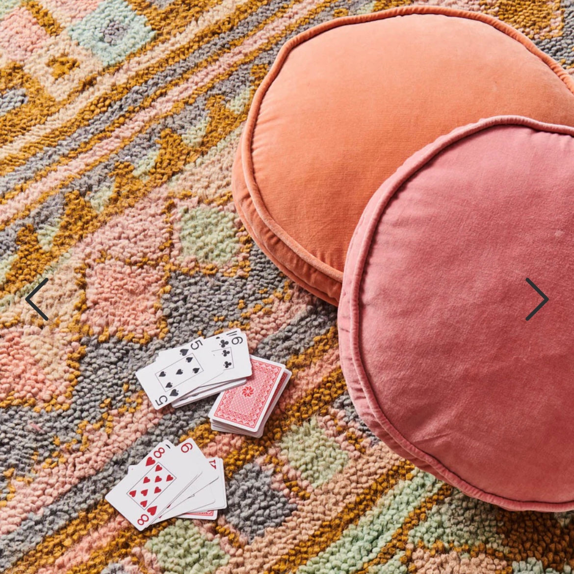 DUSTY ROSE VELVET PEA CUSHION
