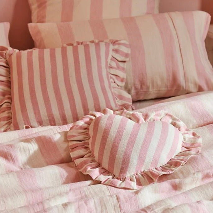 COTTON CANDY HEART FRILL CUSHION