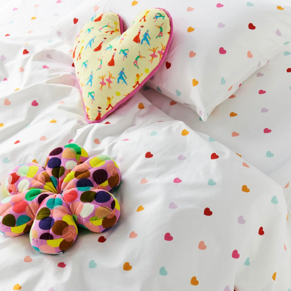 CONFETTI PINK VELVET PETAL CUSHION