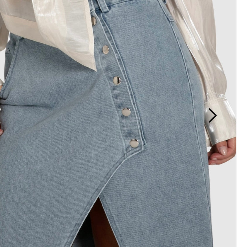 SUKI DENIM MIDI SKIRT- STONEWASH