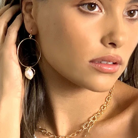 Large Ring & Pearl Earrings-Gold