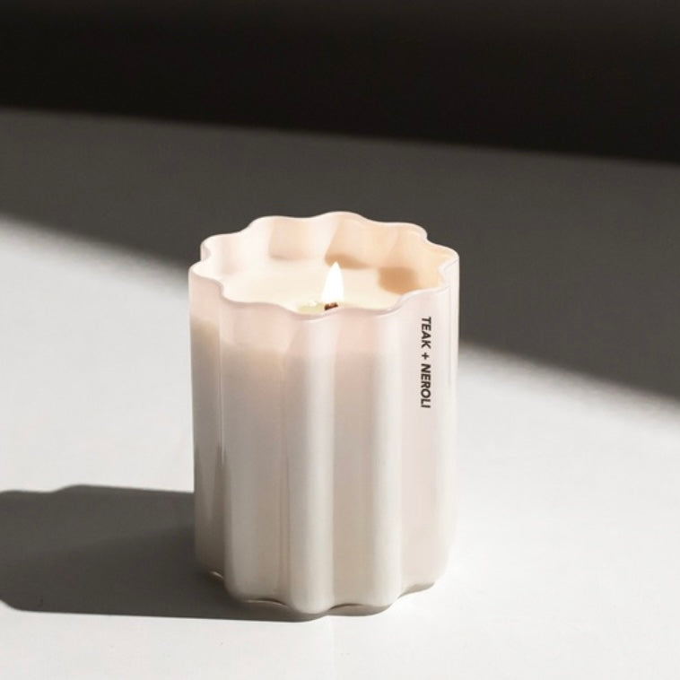 WAVE CANDLE - TEAK + NEROLI