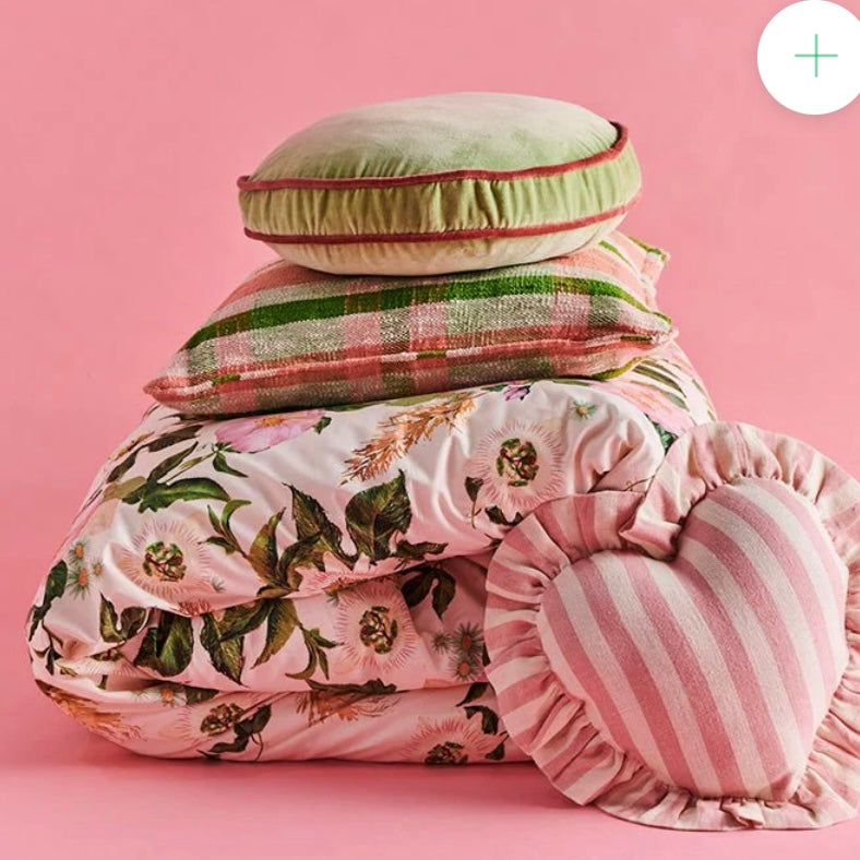 COTTON CANDY HEART FRILL CUSHION