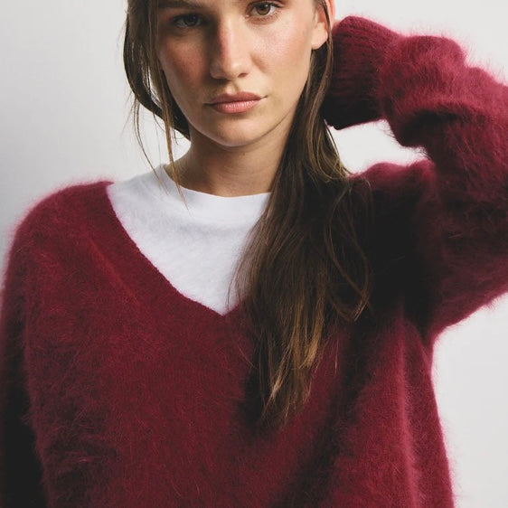 World Of Nomads-Olivia V-Neck Knit - Cerise