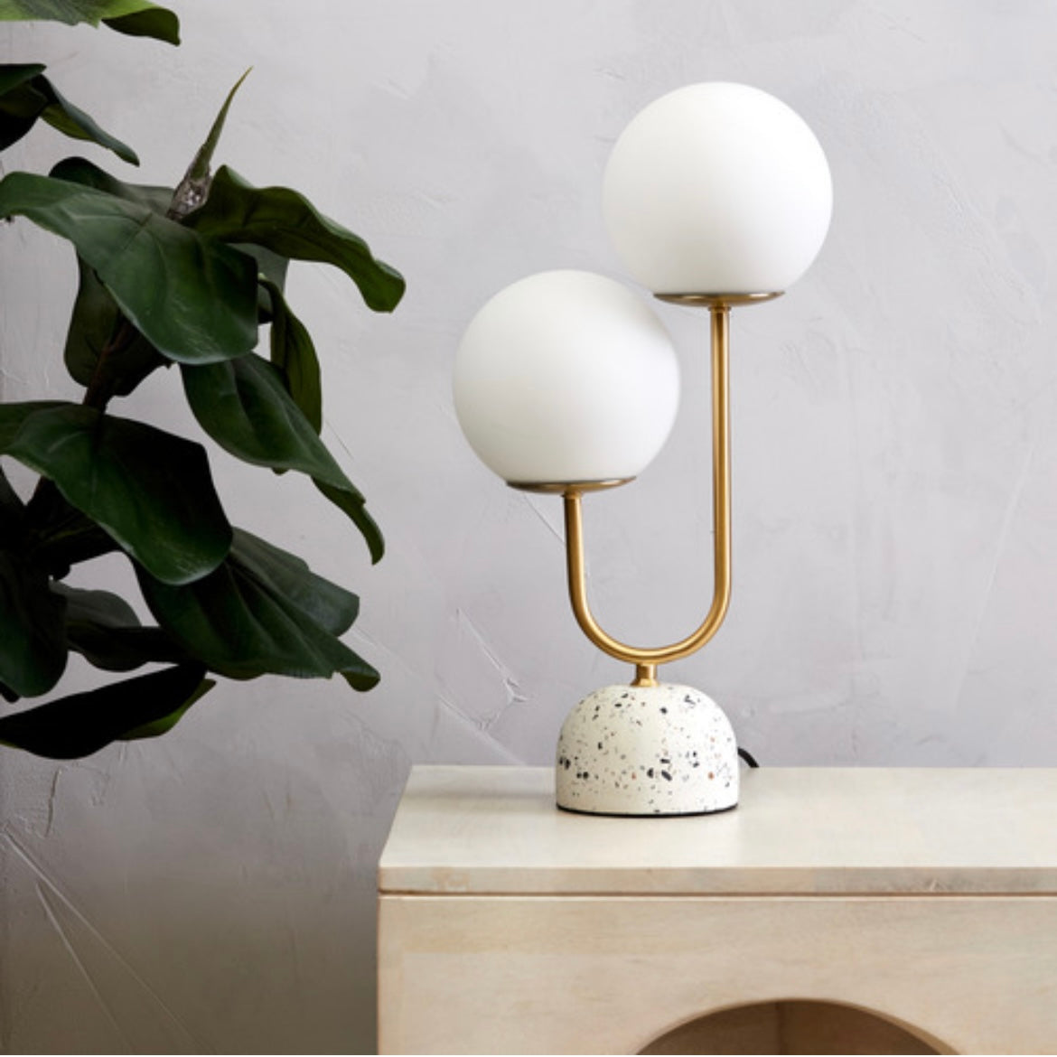 MABEL TABLE LAMP- WHITE & GOLD