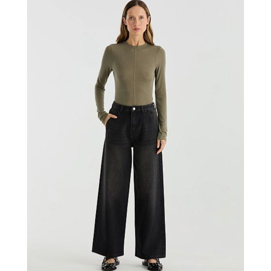 ENA PELLY
RHODE EMBELLISHED JEAN-WASHED BLACK