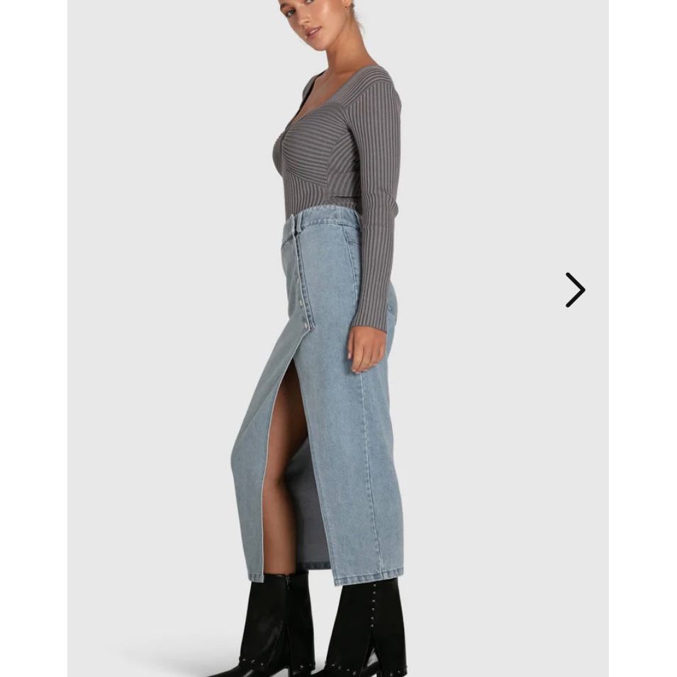 SUKI DENIM MIDI SKIRT- STONEWASH