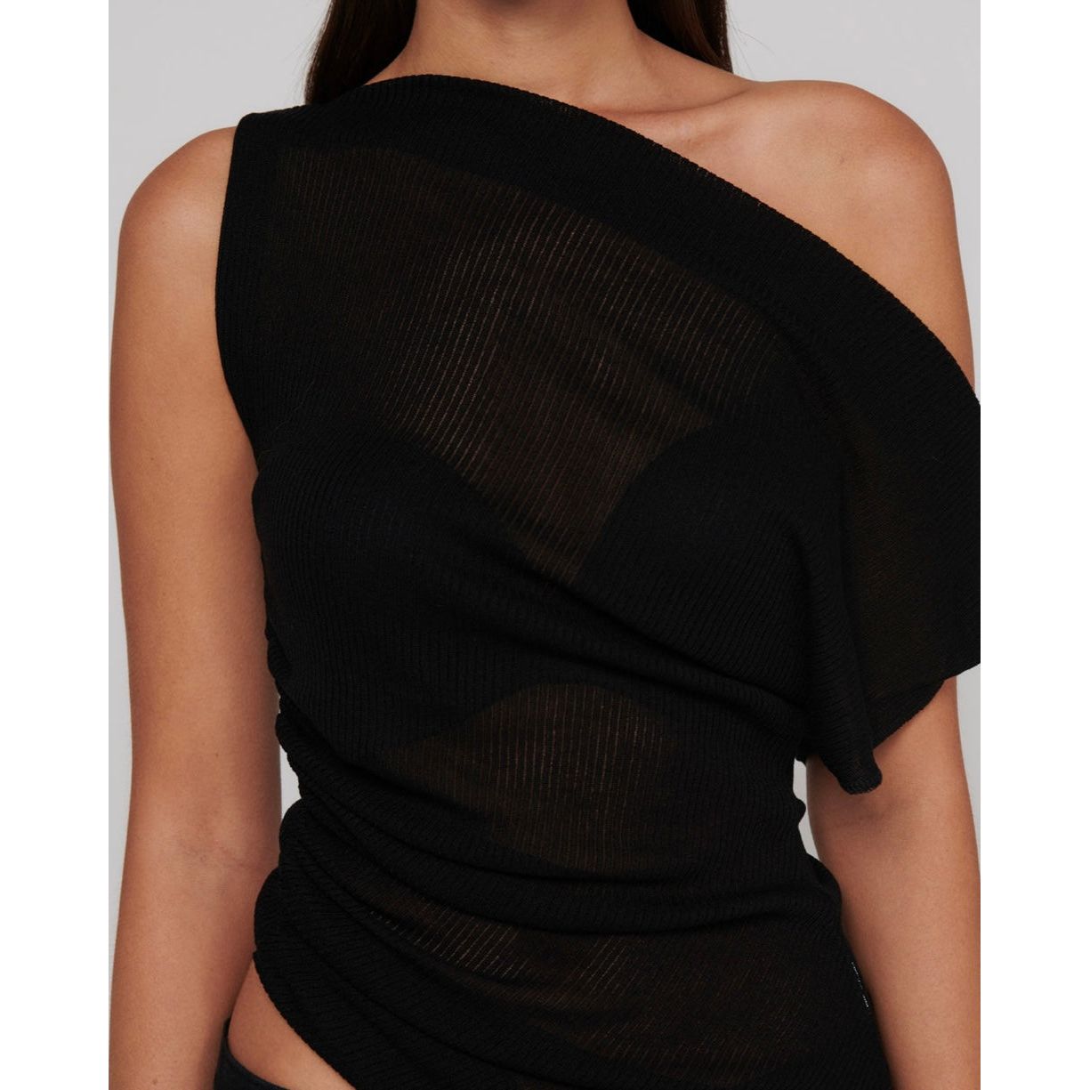 BAYSE BRAND -AMAYA TOP - BLACK