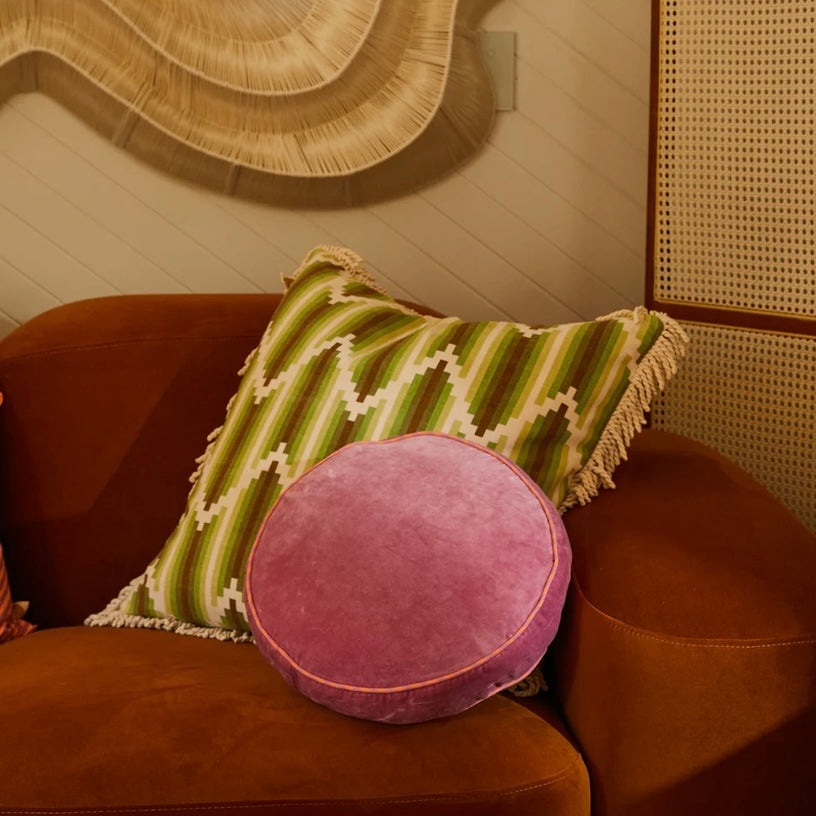 CASTILO ROUND VELVET CUSHION - ROSEWATER