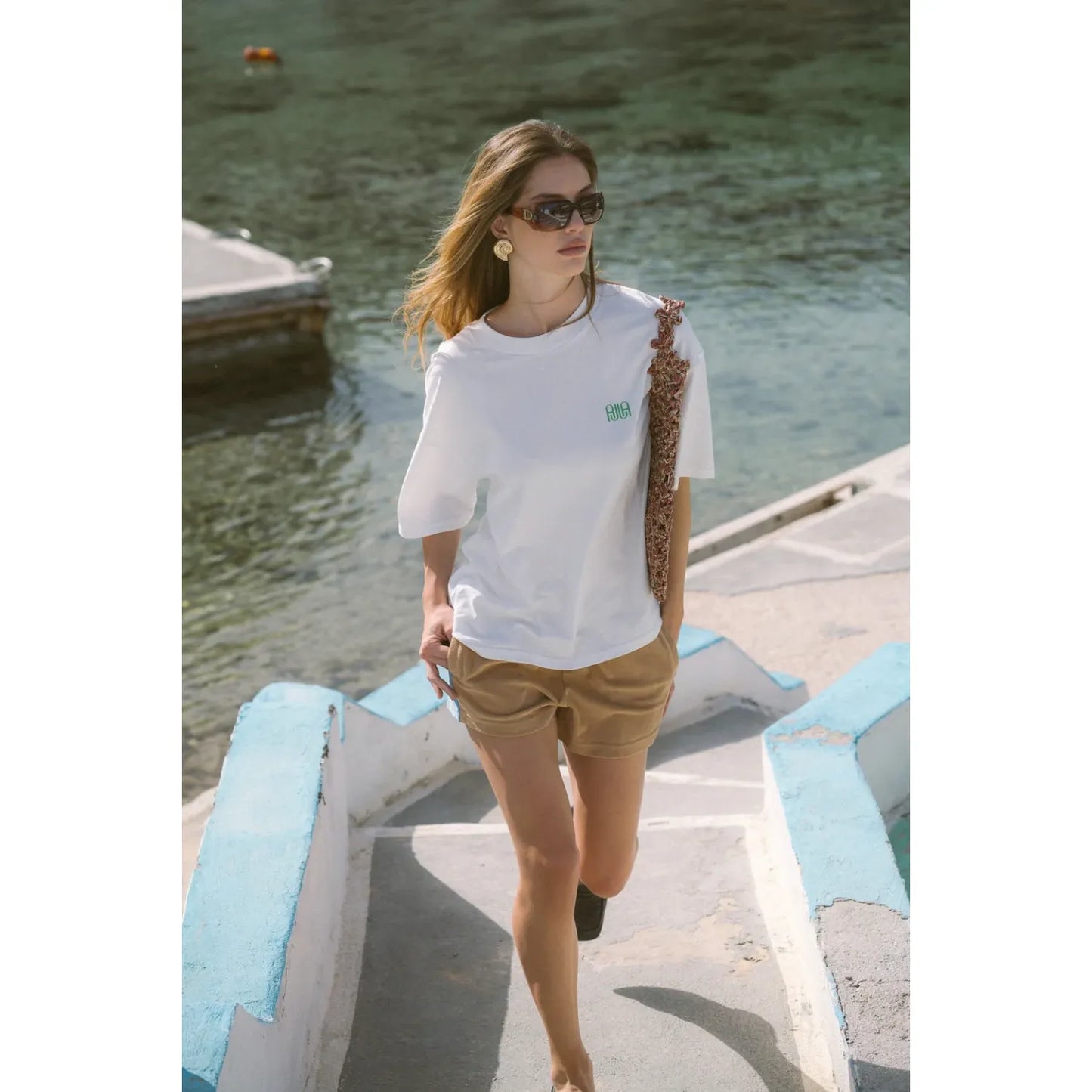 Banana Oversized Tee -Snow