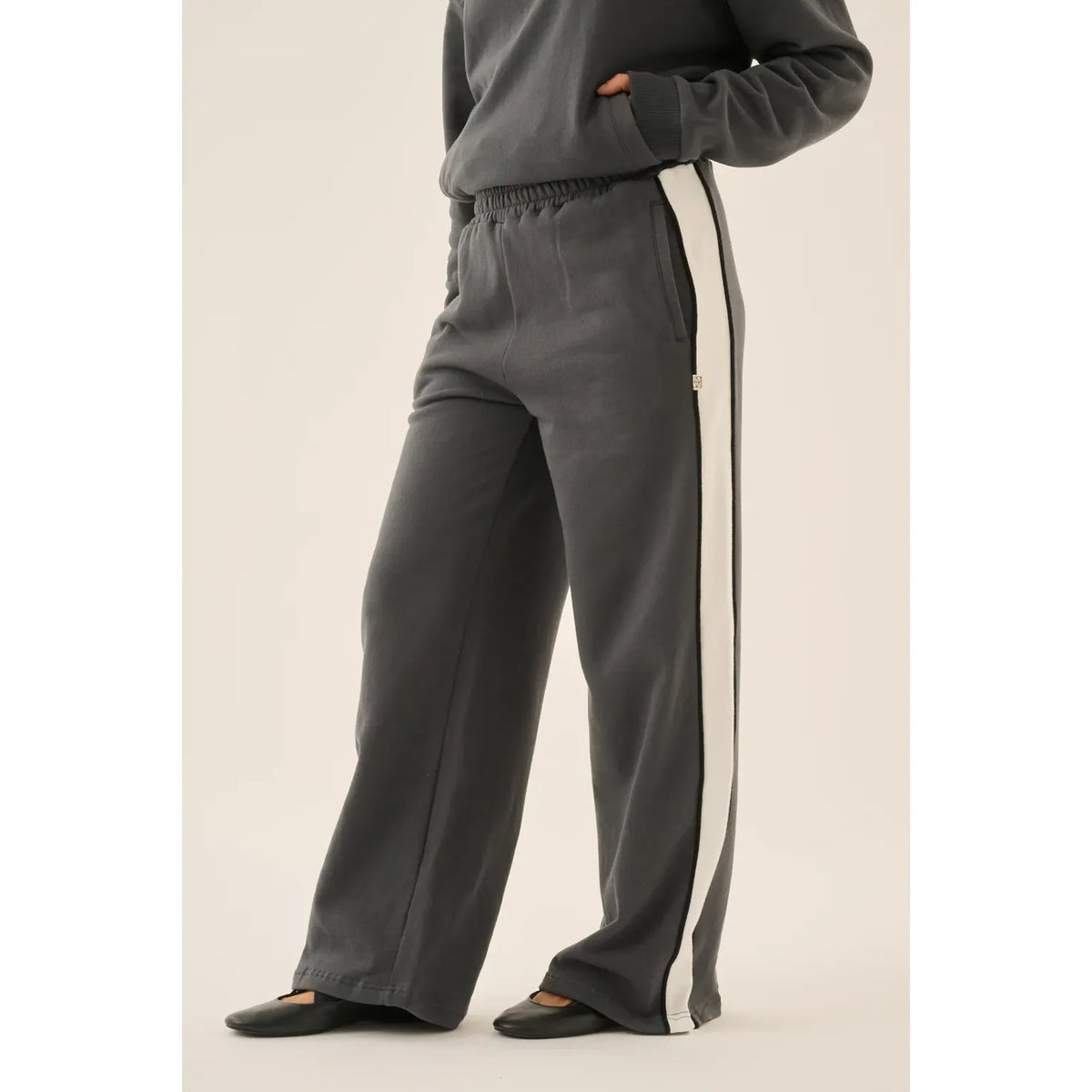 JAMES TRACKPANT WASHED BLACK