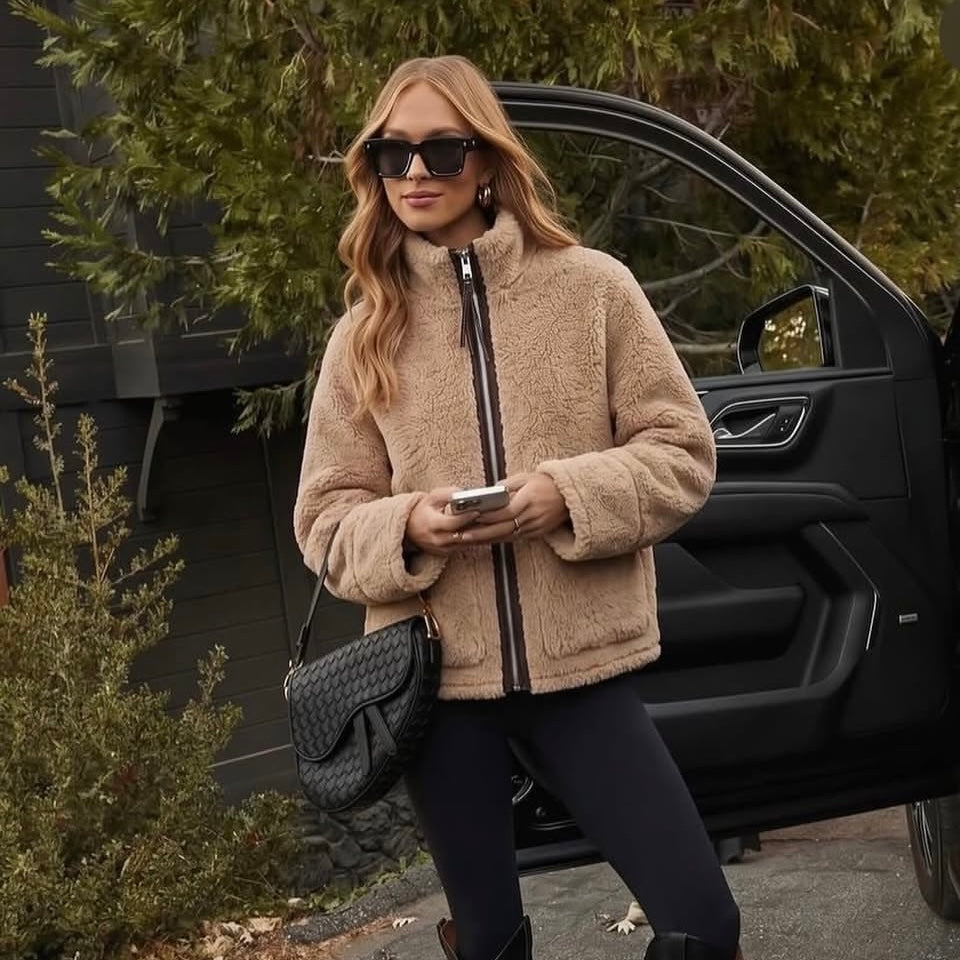 Suki Faux Fur Jacket- Sand