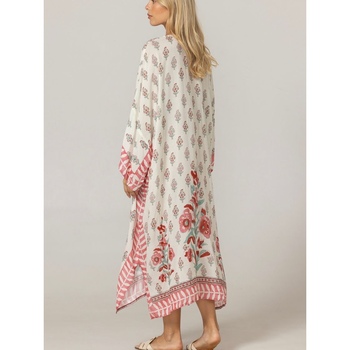 Miss June Paris Tula  Kaftan - Pink Ecru