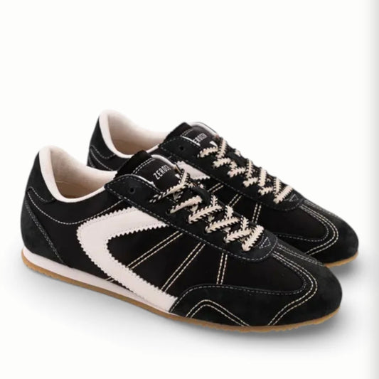Nelly Sneaker | Black