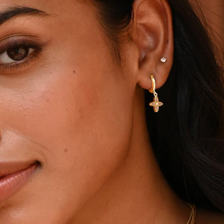 Desert Flower Huggie 18KT Yellow Plate