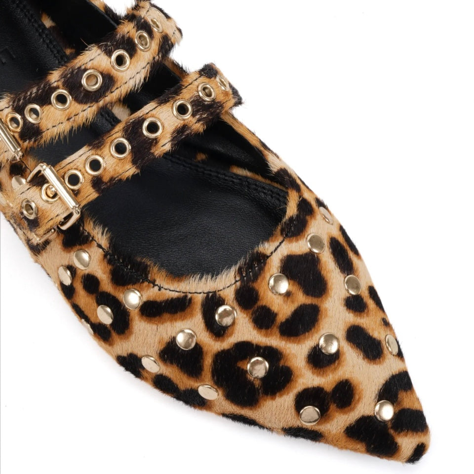 Gaia Leopard Slides
