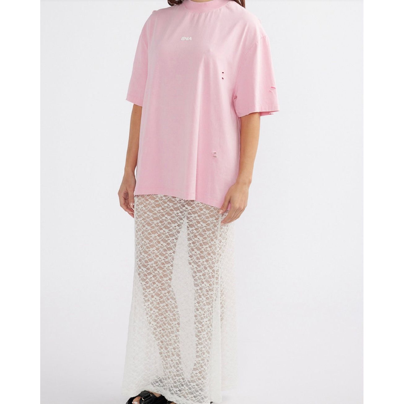 ENA PELLY-CASSIE LOGO
TEE-WASHED PINK