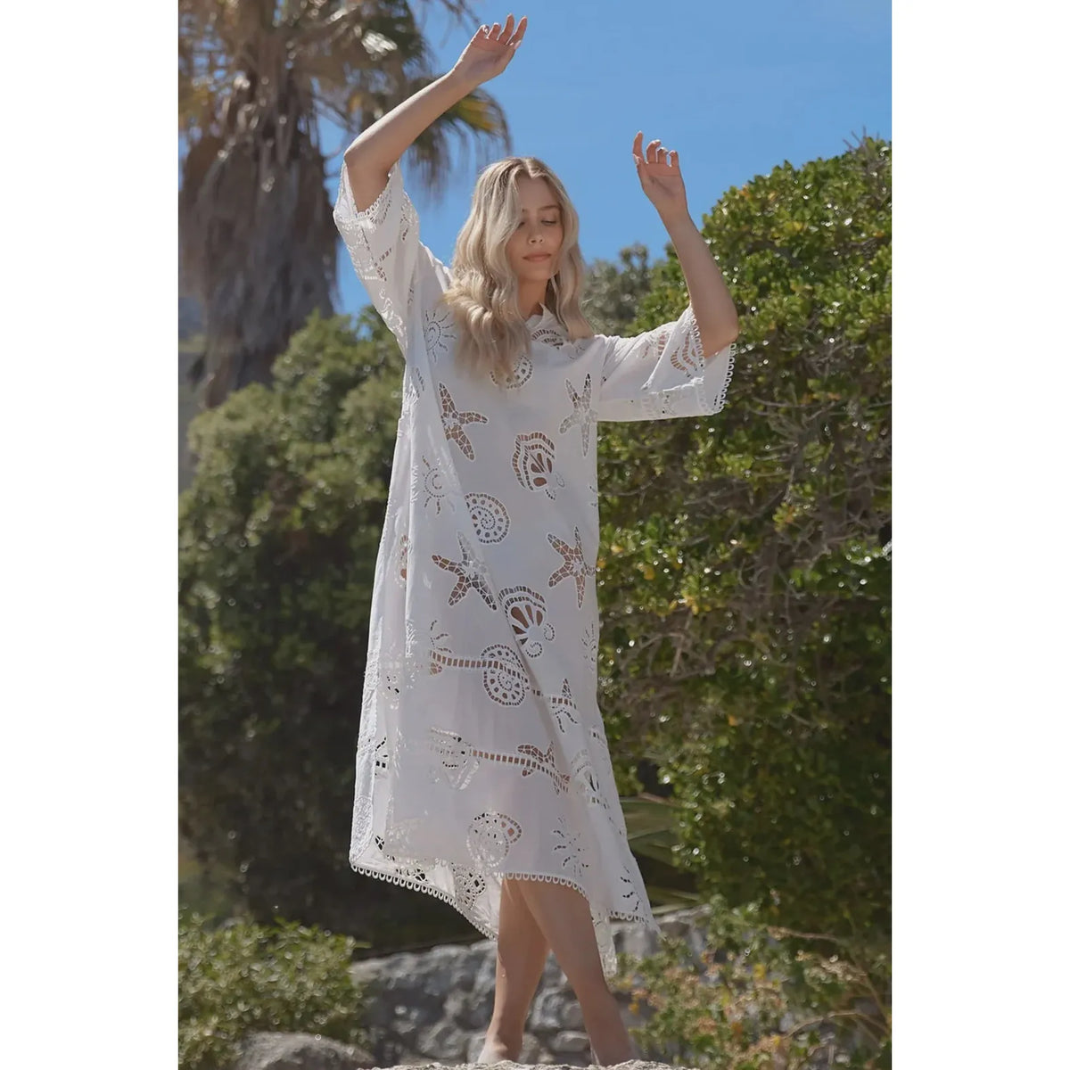 Miss June -Avalon White Broderie Kaftan
