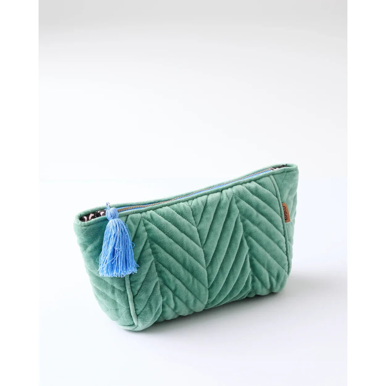 SEABED VELVET TOILETRY BAG