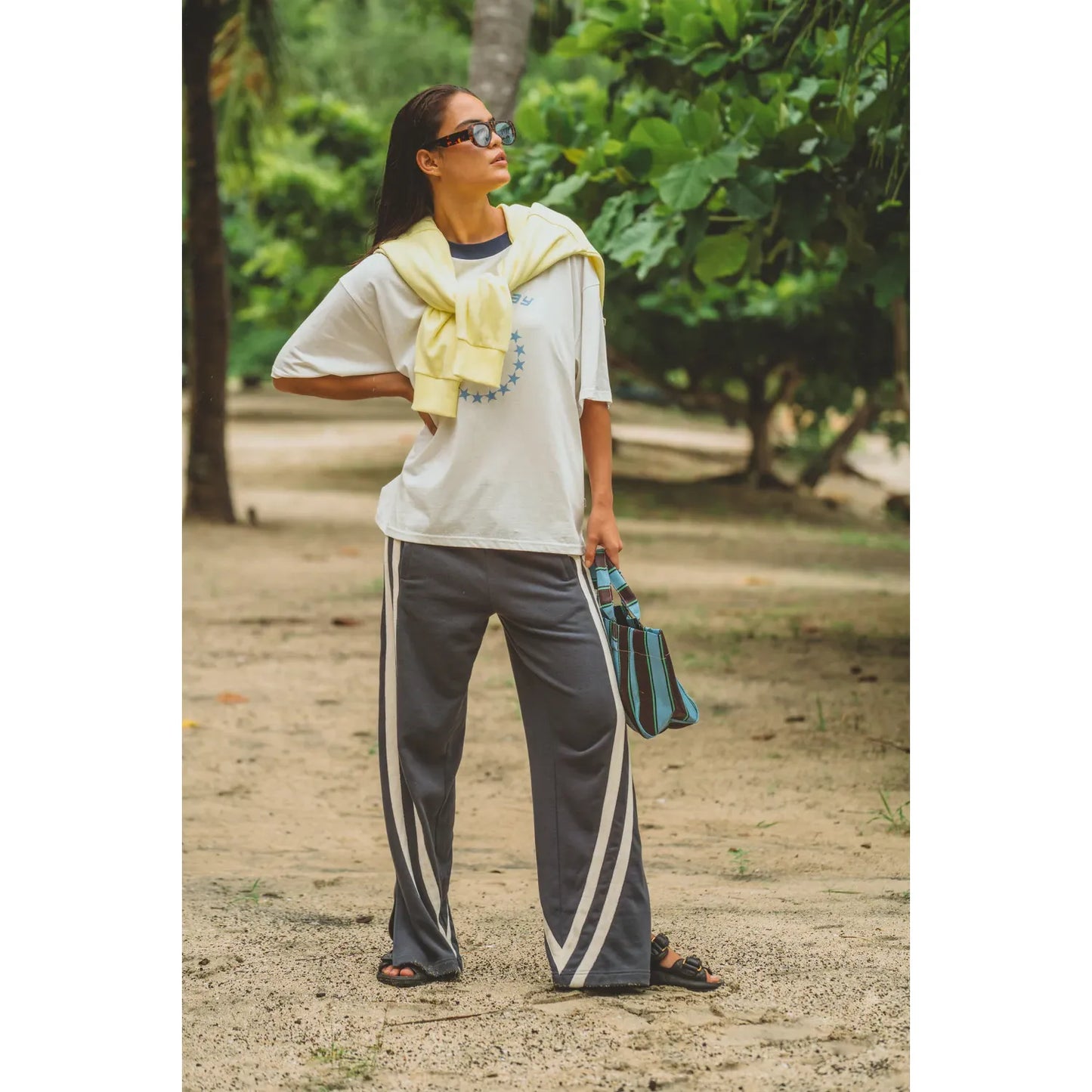 RACES TRACKPANT-WASHED BLACK