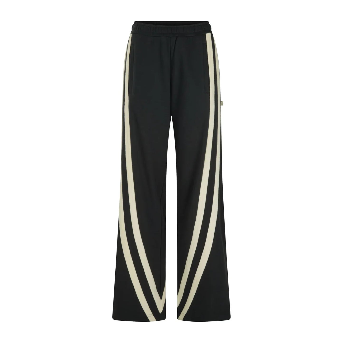 RACES TRACKPANT-WASHED BLACK