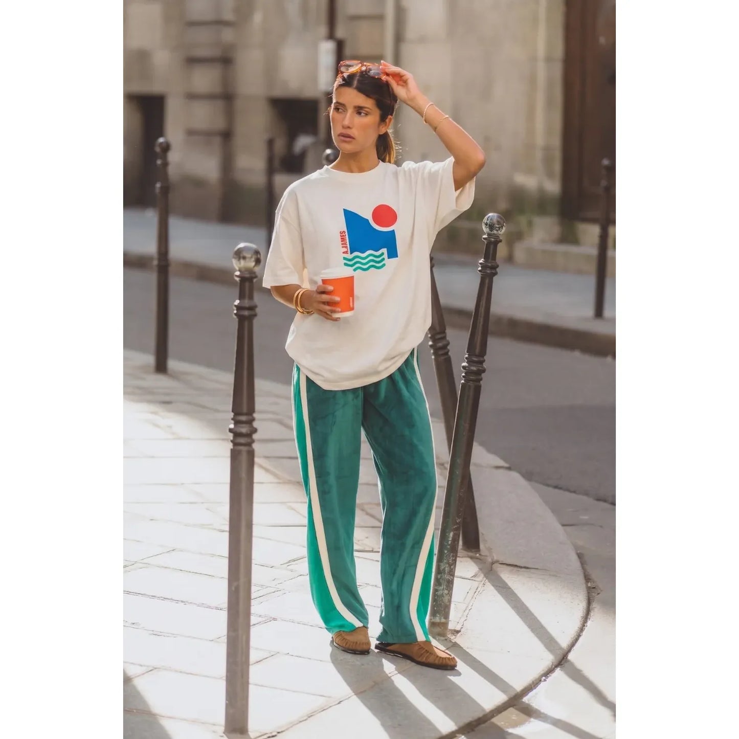AJ SUN OVERSIZED TEE-WARM WHITE