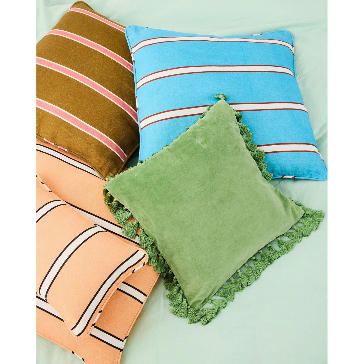 Pesto Velvet Tassel Cushion