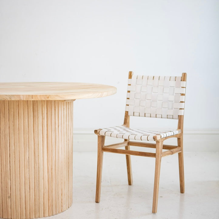 FLORES TEAK 120cm ROUND DINING TABLE.