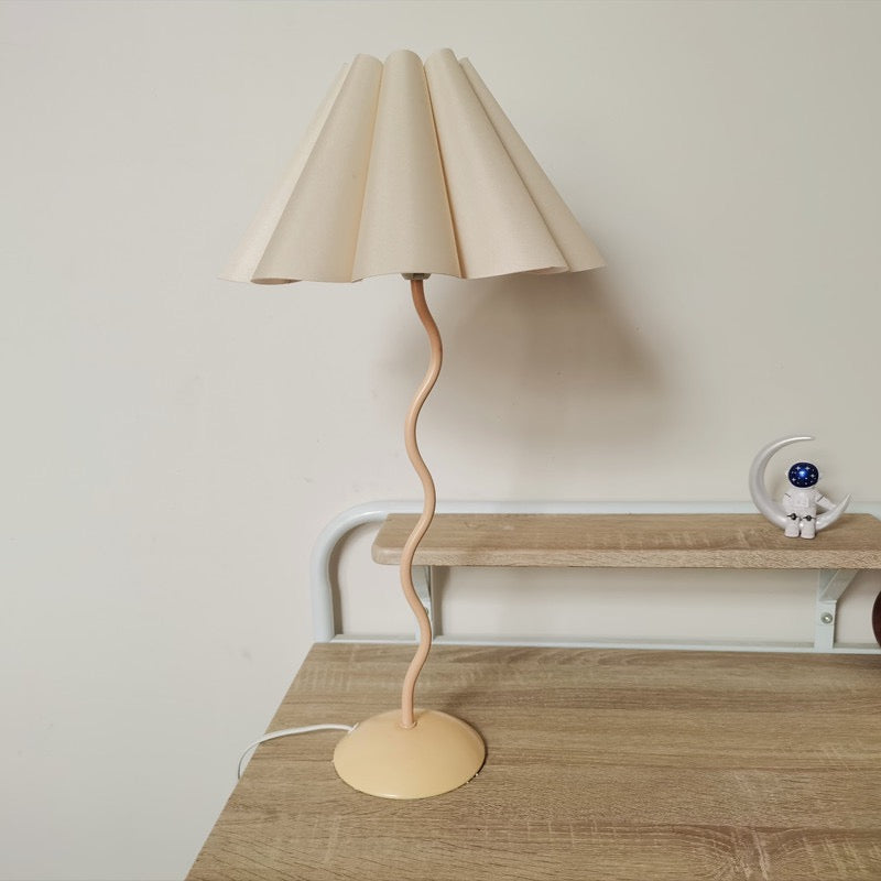 Bessie Pleated Table Lamp-Cream