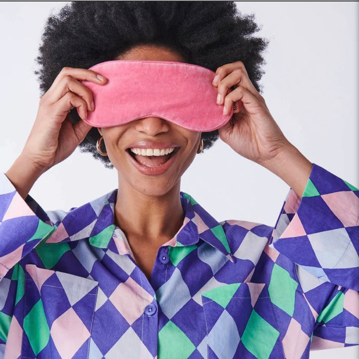 BABE ALERT VELVET EYE MASK -KIP & CO