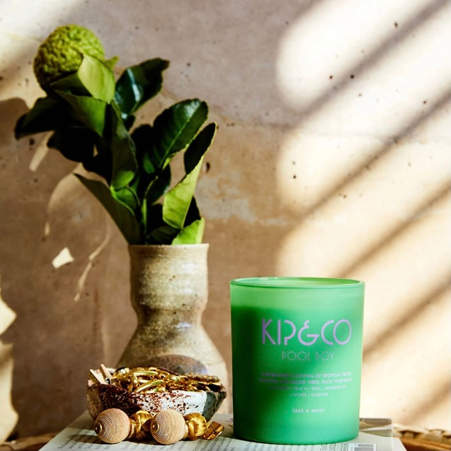 KIP & CO POOL BOY CANDLE
