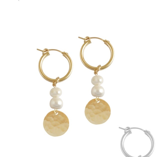 Misuzi Double Pearl and classic disc earring - Gold